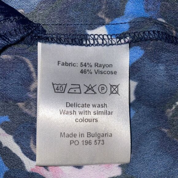 Anthropologie "Seen Worn Kept" Blue Floral V Neck Floral Wide‎ Leg Jumpsuit - 4 - Picture 14 of 14